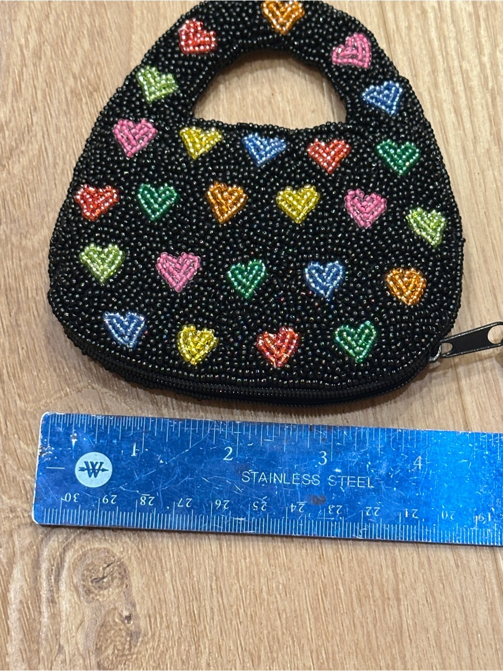 Mini Beaded Heart Wallet - Picture 6 of 7